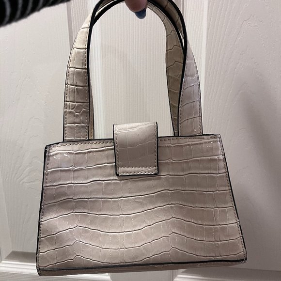 Guess Croc Mini Structured Bag - Picture 4 of 6